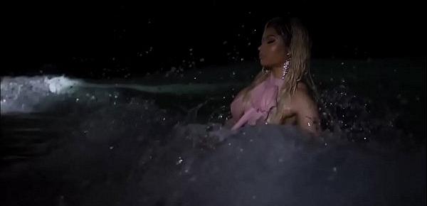 Nicki Minaj Bed ft Ariana Grande